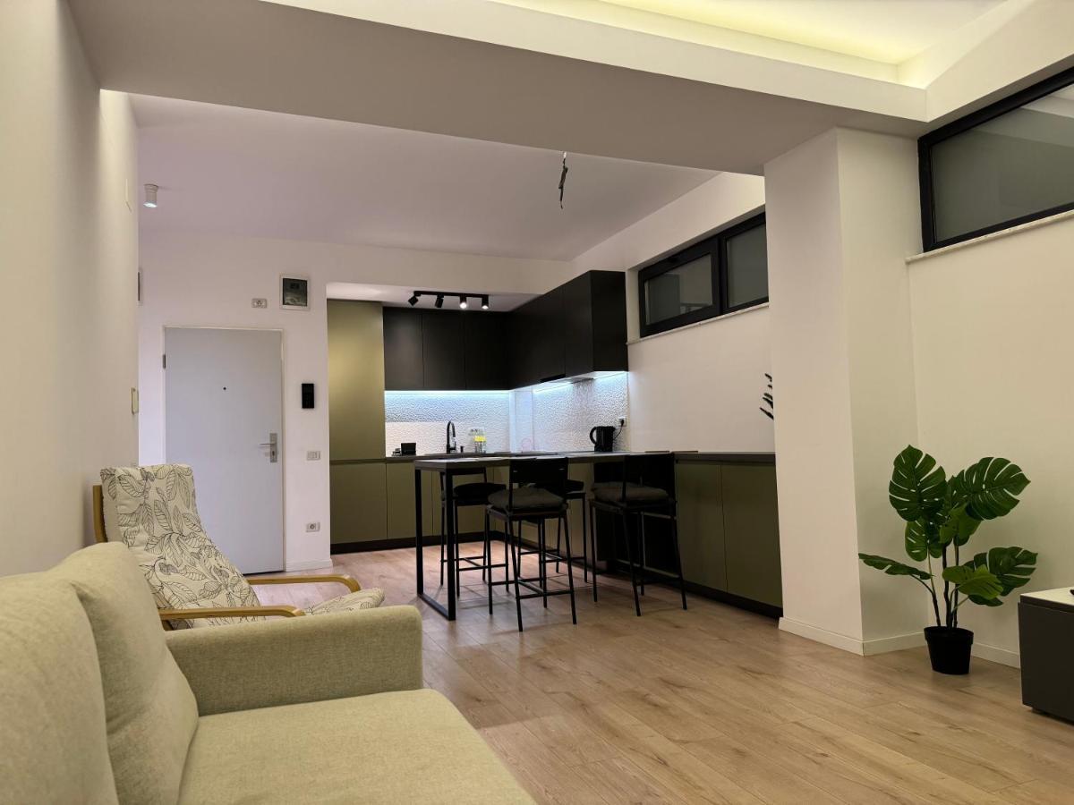 Warm Appartamento Bucarest